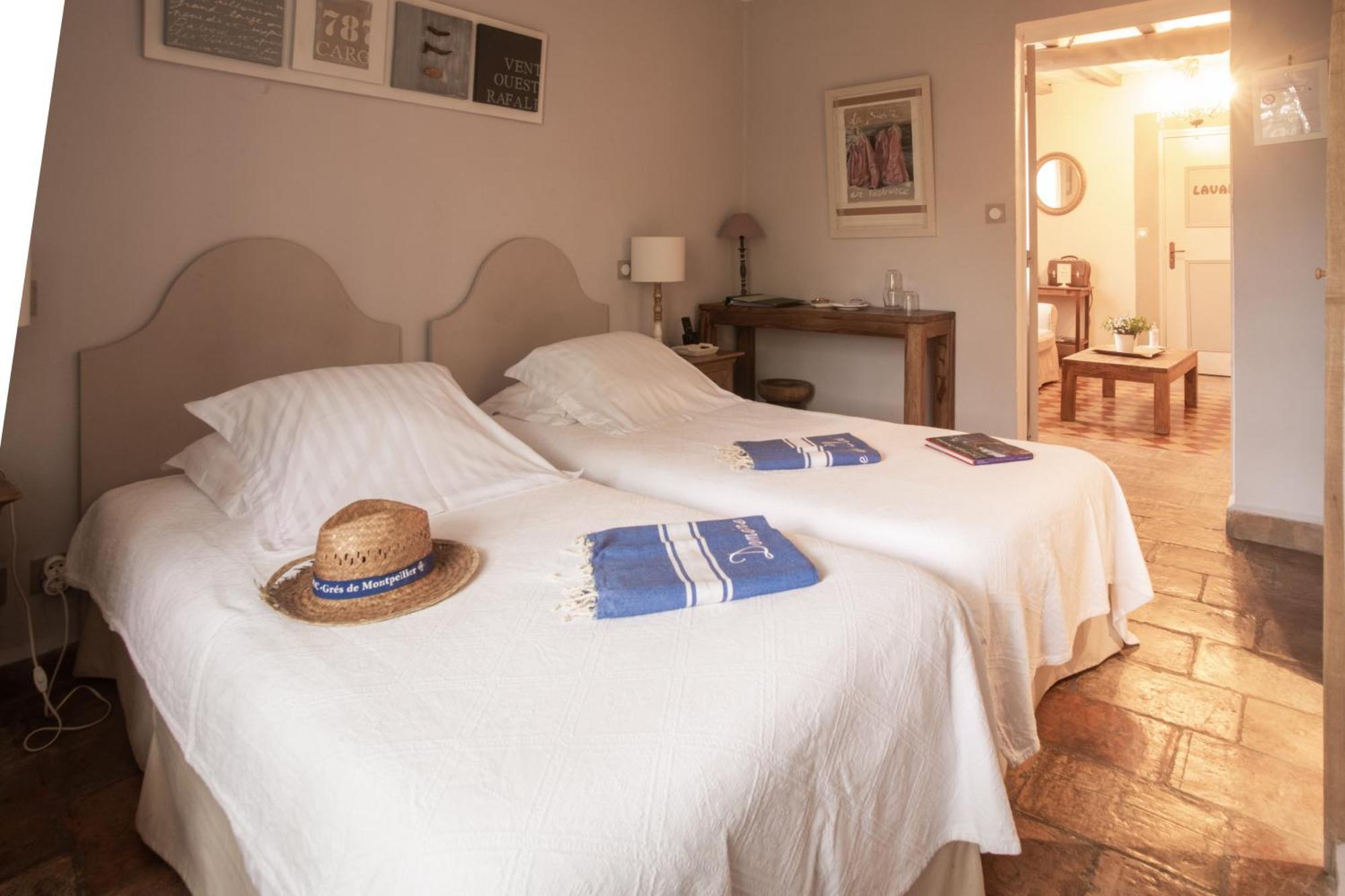 Hotel Et Appartements Domaine Des Clos - Teritoria 博凯尔 外观 照片