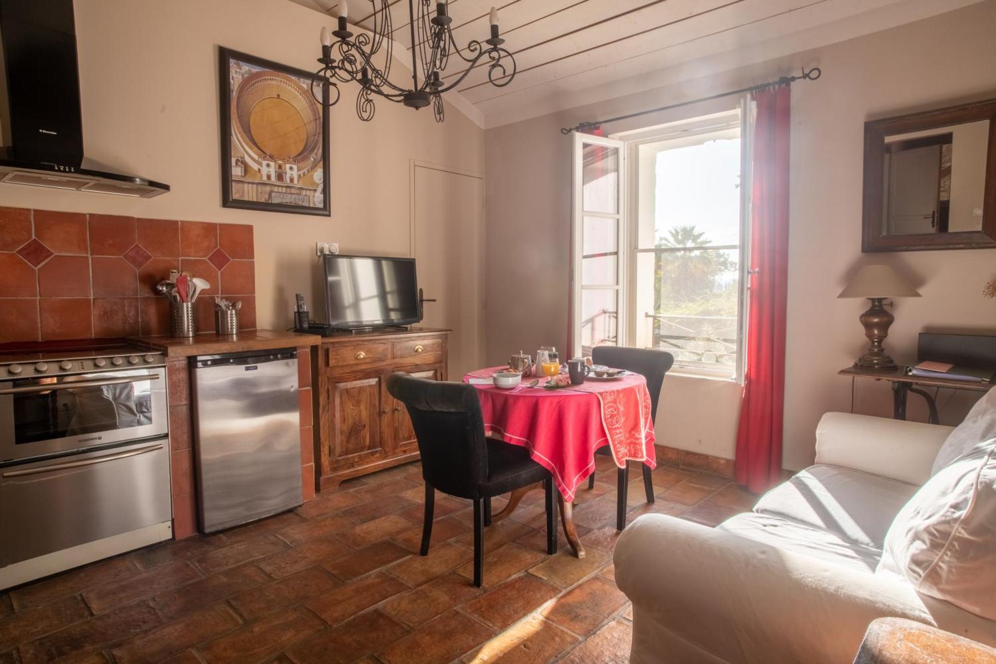 Hotel Et Appartements Domaine Des Clos - Teritoria 博凯尔 外观 照片