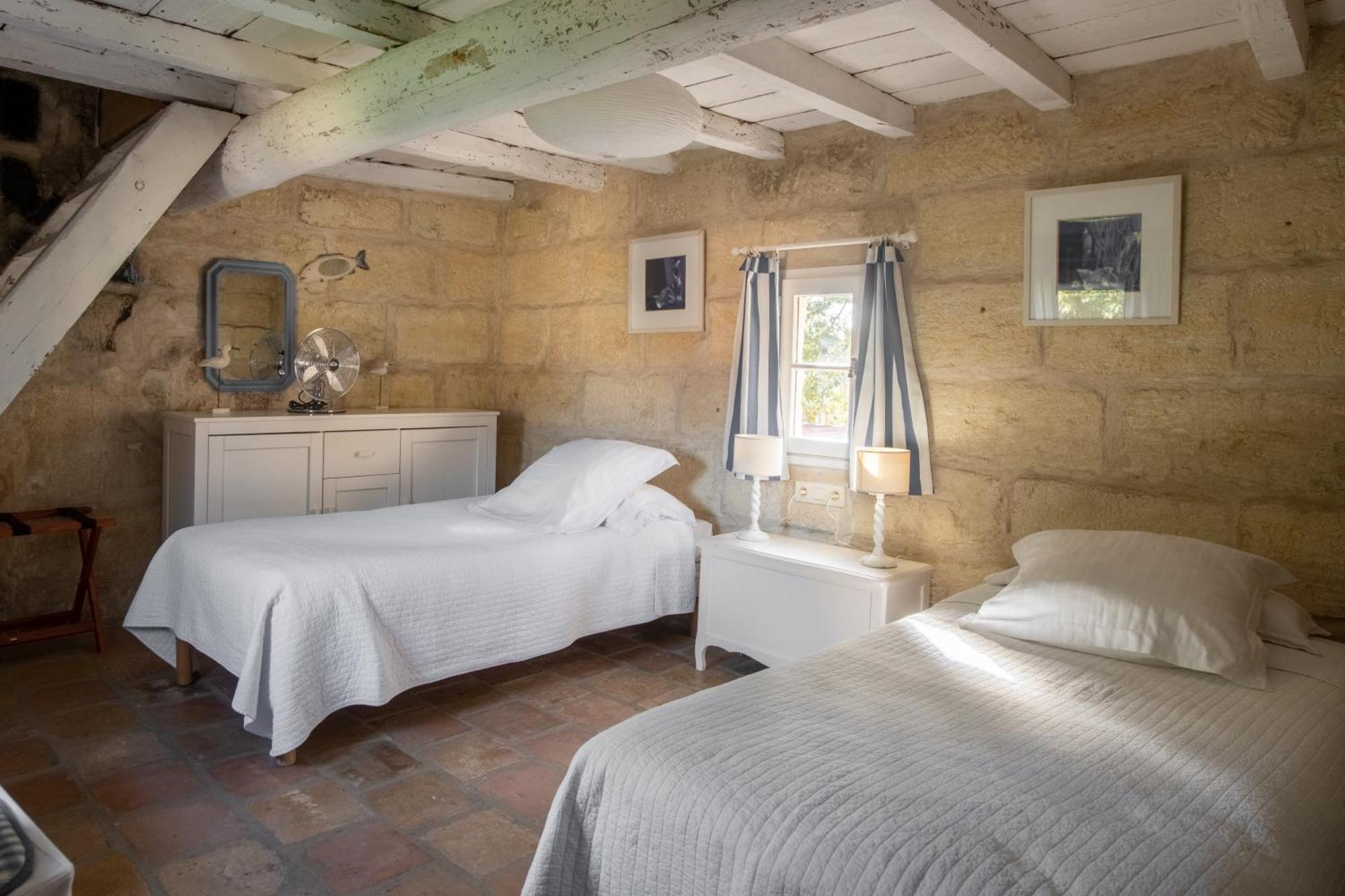 Hotel Et Appartements Domaine Des Clos - Teritoria 博凯尔 外观 照片